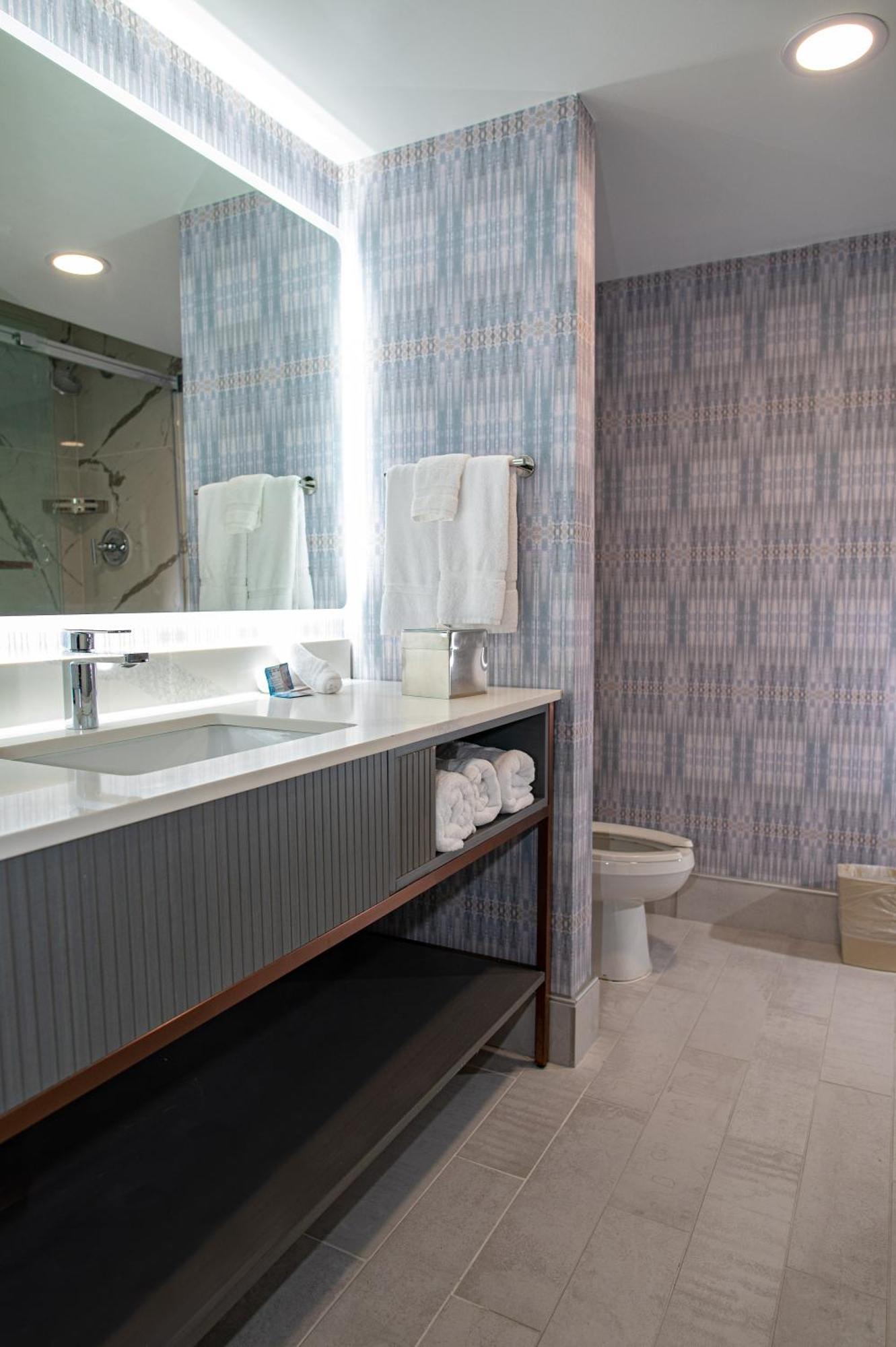 Hotel Doubletree By Hilton Poughkeepsie Exteriér fotografie