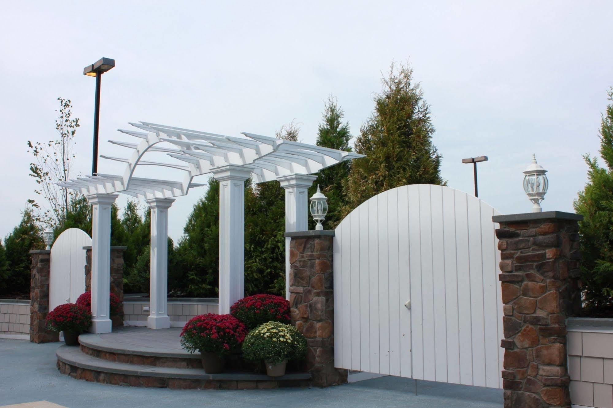 Hotel Doubletree By Hilton Poughkeepsie Exteriér fotografie