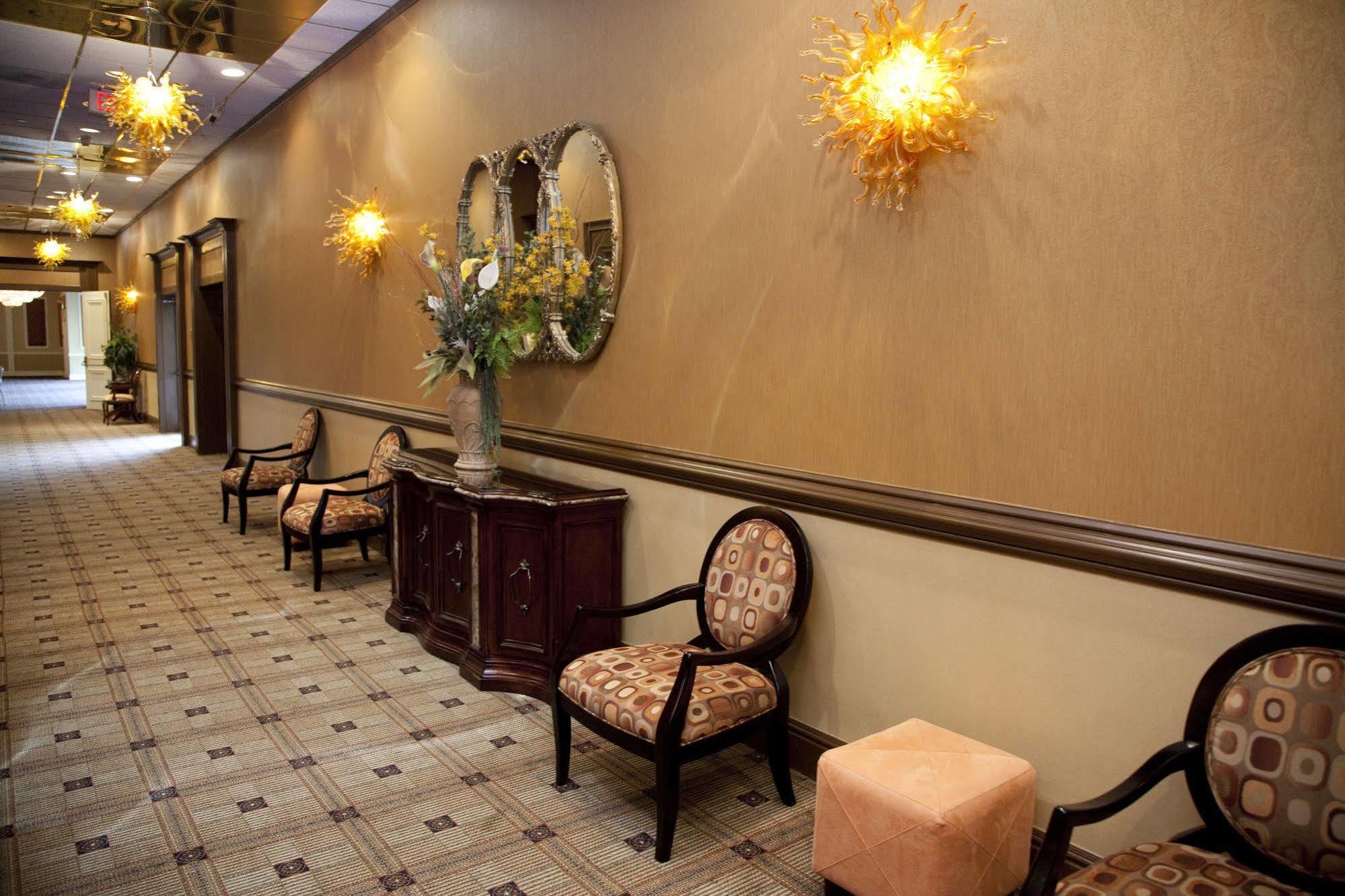Hotel Doubletree By Hilton Poughkeepsie Exteriér fotografie